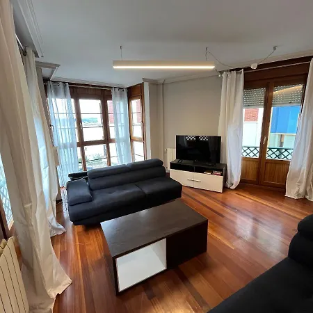 Pisazo Con Vistas Mar, 3habitaciones Y Garaje Incluido Апартаменты *