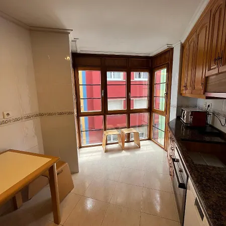 Апартаменты Pisazo Con Vistas Mar, 3habitaciones Y Garaje Incluido Хихон
