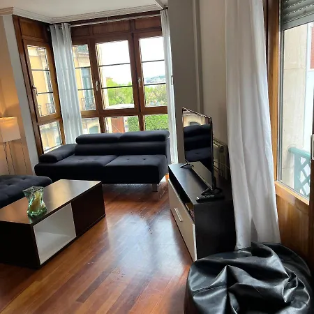 Pisazo Con Vistas Mar, 3habitaciones Y Garaje Incluido Апартаменты Хихон