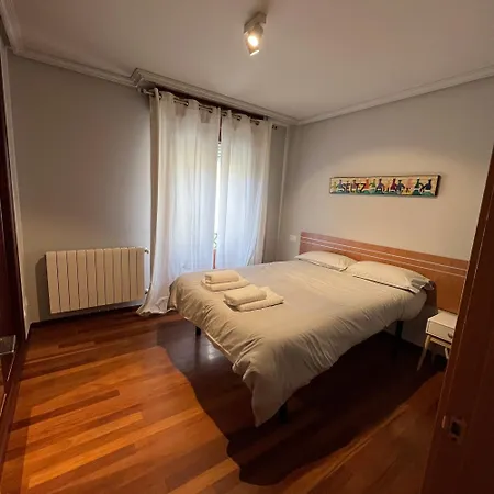 Pisazo Con Vistas Mar, 3habitaciones Y Garaje Incluido Апартаменты Хихон
