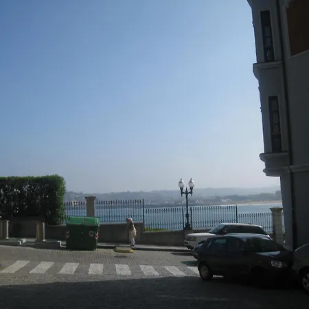 Pisazo Con Vistas Mar, 3habitaciones Y Garaje Incluido