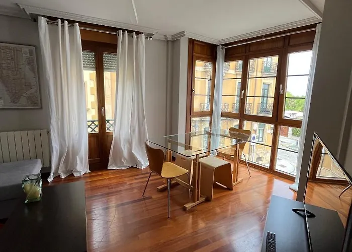 Apartman Pisazo Con Vistas Mar, 3habitaciones Y Garaje Incluido